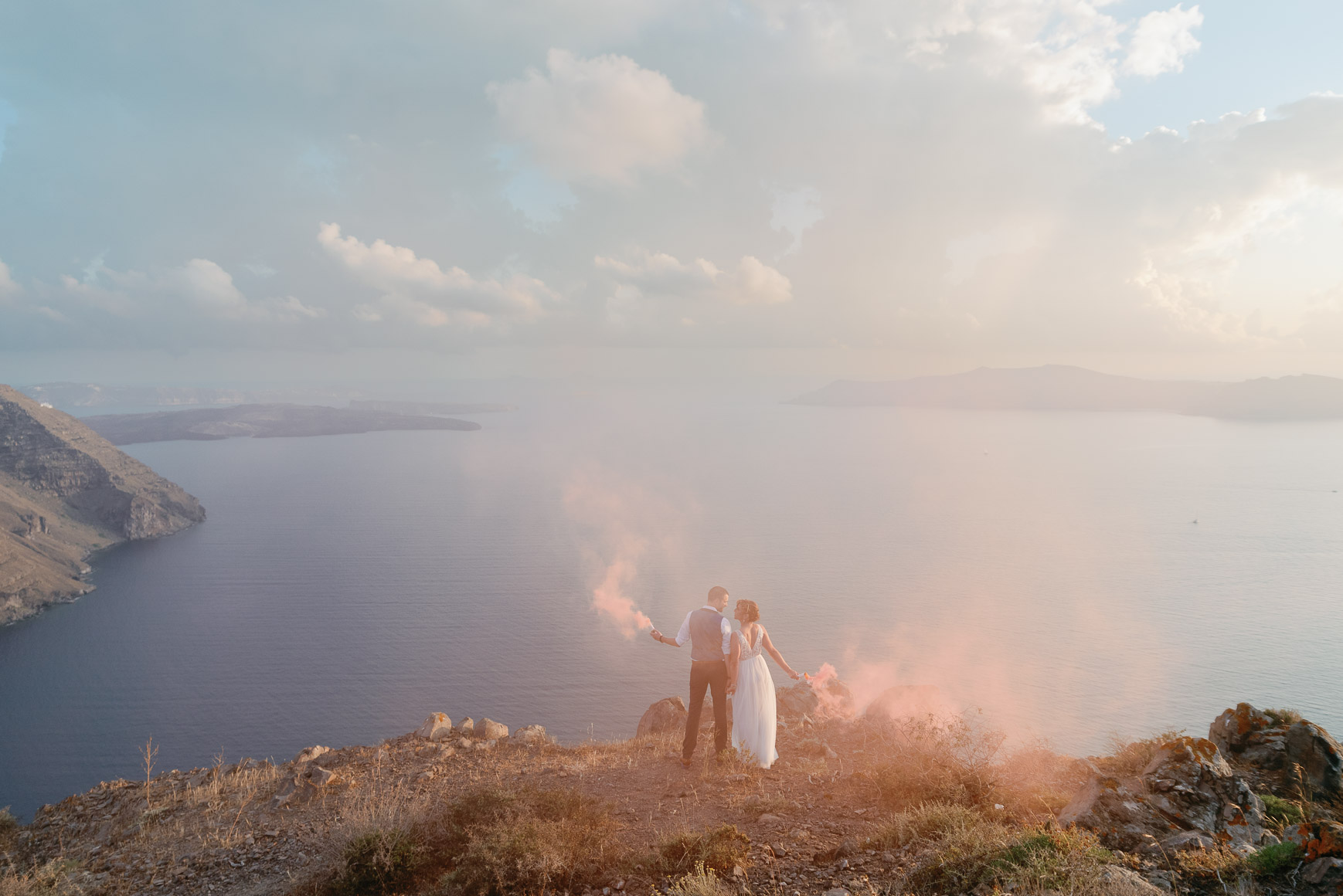 Dimitris-Psillakis-Photography-Santorini-Crete-Mykonos-photographer-Wedding-Elopement-Honeymoon-Engagement-Proposal-Greek-photographer-in-Santorini-and-Crete