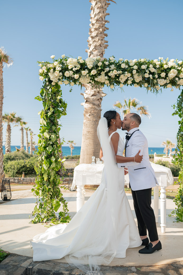 Wedding photographer in Stella Island Crete